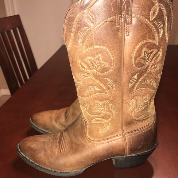 Ariat Shoes - Ariat Heritage R toe 7.5